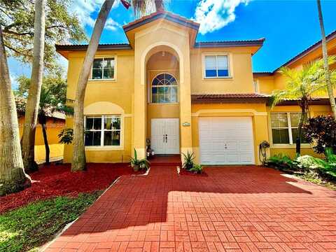 14034 S Forest Oak Cir, Davie, FL 33325