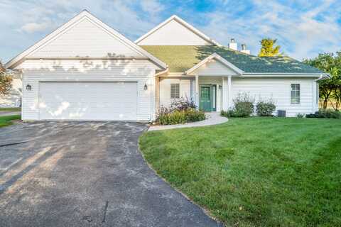 510 Otto Way, Elkhart Lake, WI 53020