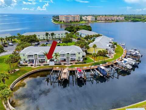 5231 BEACH DRIVE SE, Saint Petersburg, FL 33705