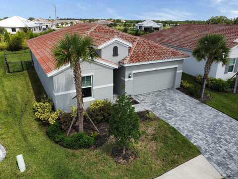 475 DAYLILY BOULEVARD, NOKOMIS, FL 34275