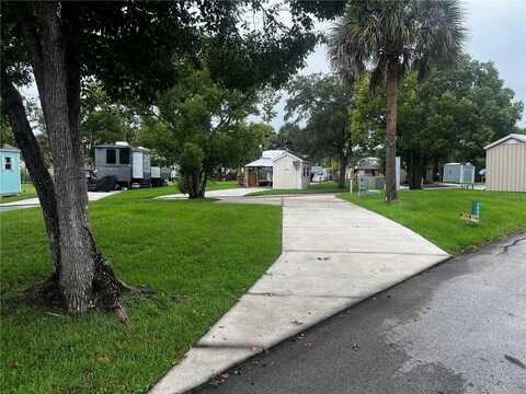 2852 NE 103RD COURT, SILVER SPRINGS, FL 34488