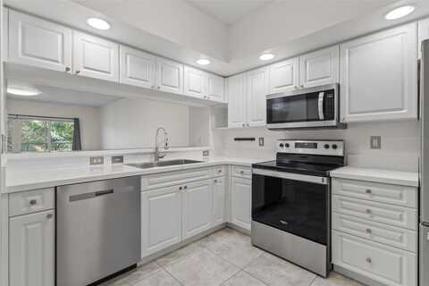 960 STARKEY ROAD, LARGO, FL 33771