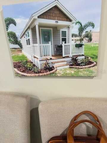 575 2ND STREET, OVIEDO, FL 32765