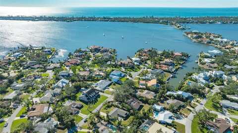 1833 SANDALWOOD DRIVE, SARASOTA, FL 34231