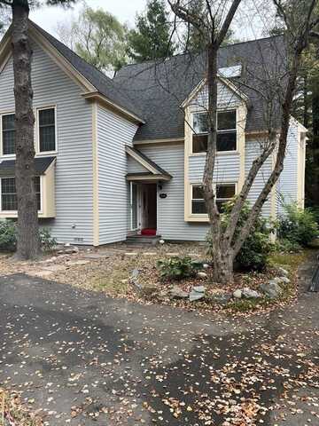 111 Brigham St, Hudson, MA 01749