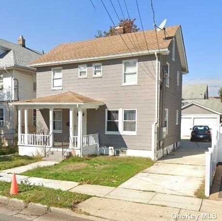 25 Webb Avenue, Hempstead, NY 11550