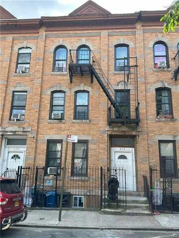 614 Beech Terrace, BRONX, NY 10454