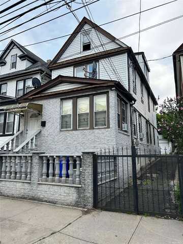 146-49 105th Avenue, Jamaica, NY 11435