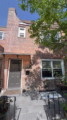 48-38 61st Street, Woodside, NY 11377