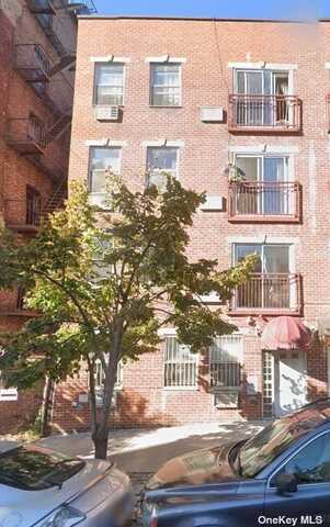 144-11 Barclay Avenue, Flushing, NY 11355