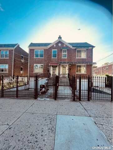 1139 Pugsley Avenue, Bronx, NY 10472