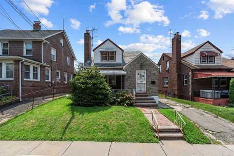 189-18 114 Drive, Saint Albans, NY 11412