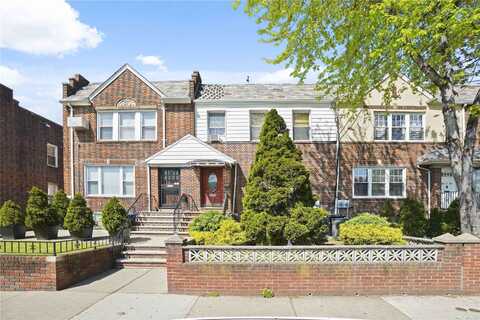 53-56 65 Place, Maspeth, NY 11378