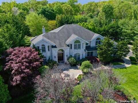 2 Nadia Court, Smithtown, NY 11787