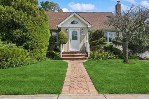 473 Oakdale Road, East Meadow, NY 11554