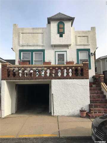 98 Indiana Avenue, Long Beach, NY 11561