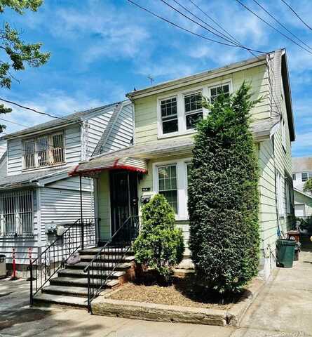 59-39 160th Street, Fresh Meadows, NY 11365