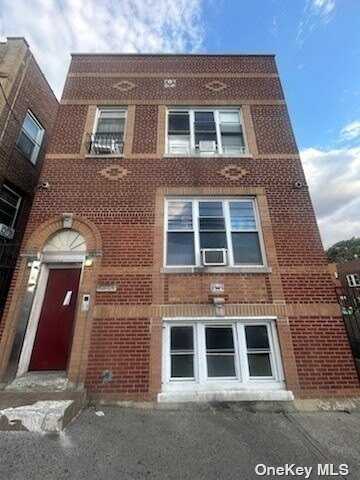 101-04 32nd Avenue, East Elmhurst, NY 11369