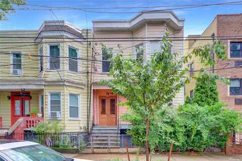 12-16 30th Road, Astoria, NY 11102