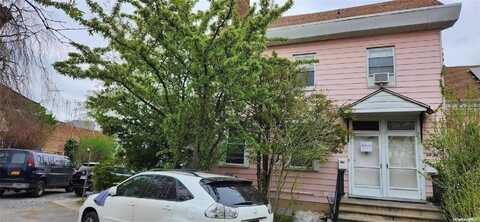 35-82/78 161st Street, Flushing, NY 11358