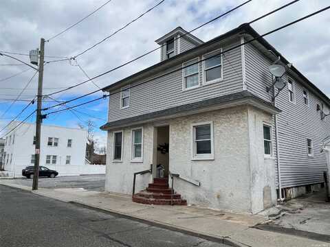 16 Smith Street, Inwood, NY 11096