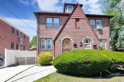 40-14 190th Street, Flushing, NY 11358