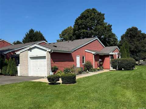 401 Flair Drive, Saint James, NY 11780