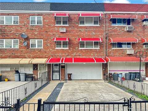 823 E 215th Street, BRONX, NY 10467