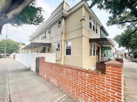 86-01 85th St, Woodhaven, NY 11421