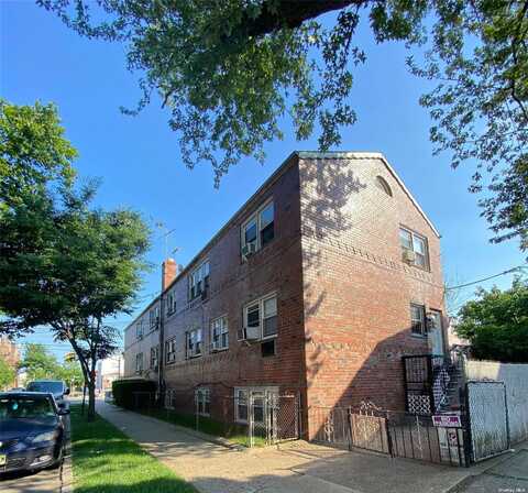 920 E 94th Street, Canarsie, NY 11236