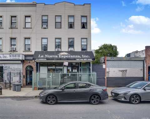 213 Johnson Avenue, Williamsburg, NY 11206