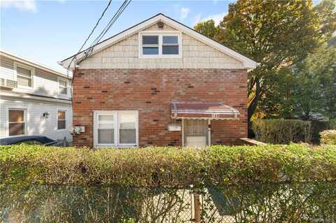 120 Loomis Avenue, Yonkers, NY 10704