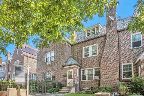 33-27 86th Street, Jackson Heights, NY 11372