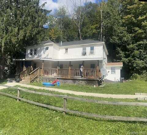 592 Old Route 17, Livingston Manor, NY 12758