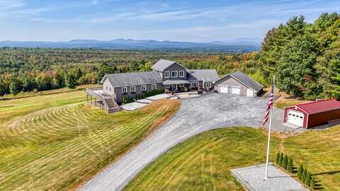 33 BooBerry Hill, Madison, ME 04950