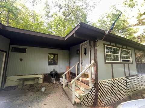 4470 Chipmunk Drive, Hiawassee, GA 30546