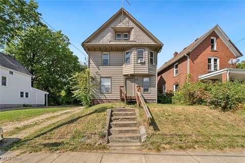 472 Spicer Street, Akron, OH 44311