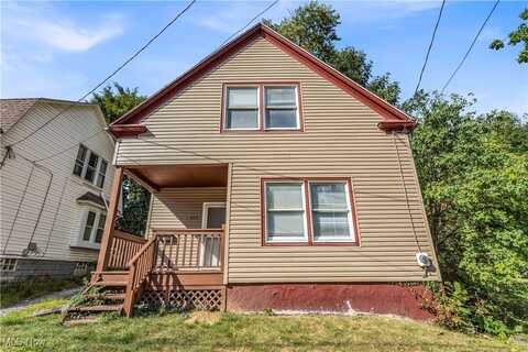 475 Crouse Street, Akron, OH 44311