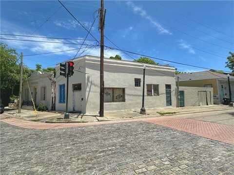 1662 ANNUNCIATION Street, New Orleans, LA 70130