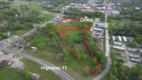 1104 Oneal Street, Commerce, TX 75428