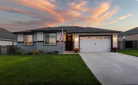 8389 Gardner Street, West Richland, WA 99353