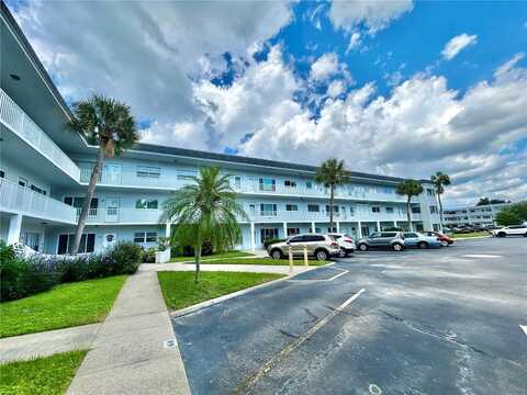 2002 AUSTRALIA WAY E, CLEARWATER, FL 33763