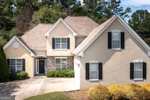 105 Cutstone Court, Fayetteville, GA 30215