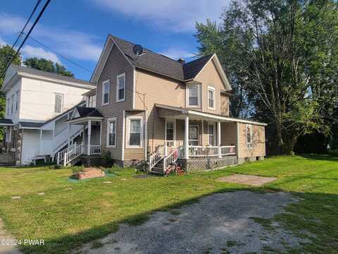 156 South Street, Waymart, PA 18472