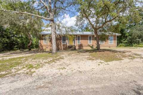 606 Storrs Ave, Carrabelle, FL 32322