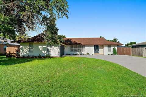 138 NW Friar Street, Port Saint Lucie, FL 34983