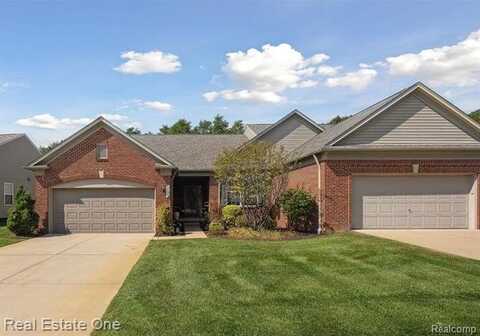 3733 RAINIER Drive, Howell, MI 48843