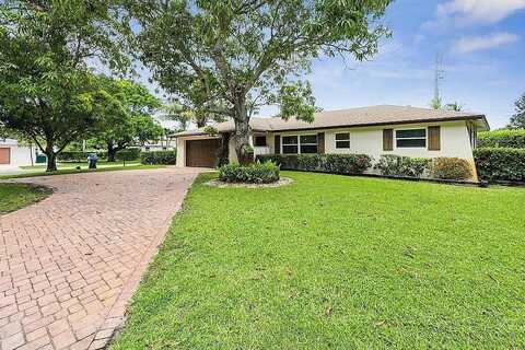 307 W Riverside Drive, Jupiter, FL 33469