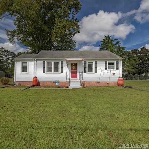 313 S Braxton Avenue, Jarratt, VA 23867