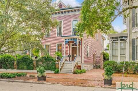 211 W Gwinnett Street, Savannah, GA 31401